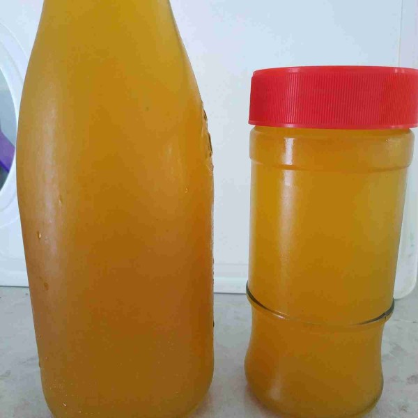 Tunggu sampai benar-benar dingin lalu masukkan ke botol yang sudah disterilkan.