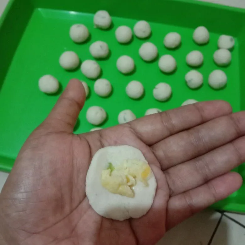 Step 3 Cilok Isi Telur Saus Kacang