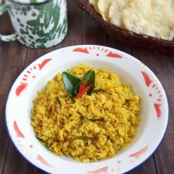 Nasi goreng kunyit