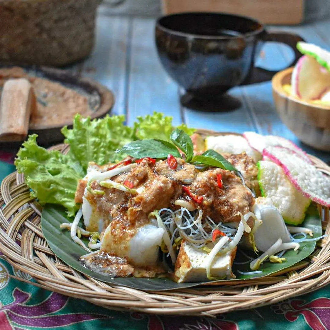 Ketoprak Betawi Bihun Biru #JagoMasakMinggu3Periode2