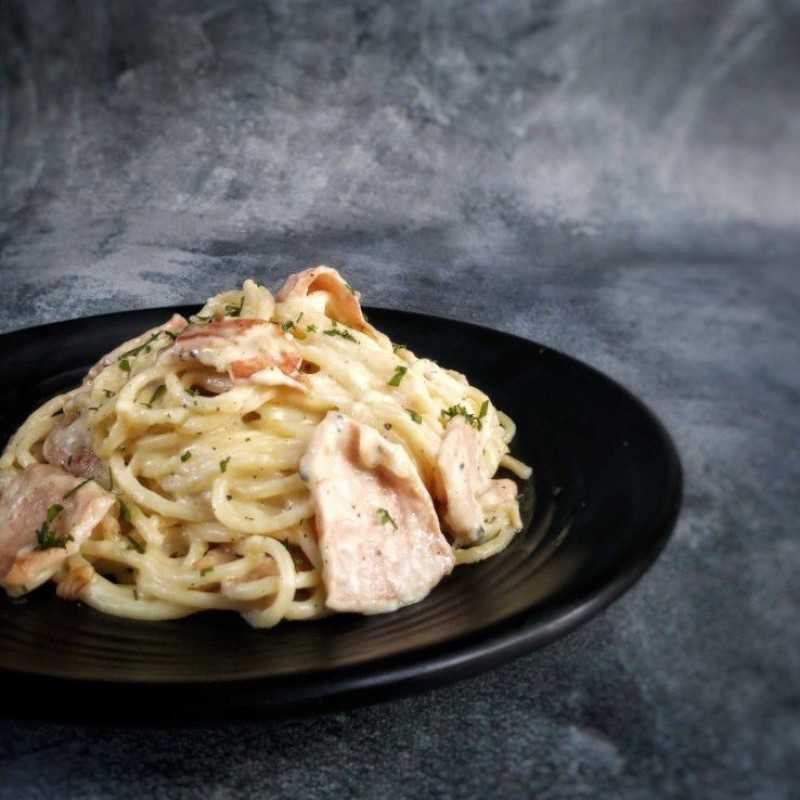 Resep Spaghetti Saus Keju Dari Chef Hana Arnien Yummy App
