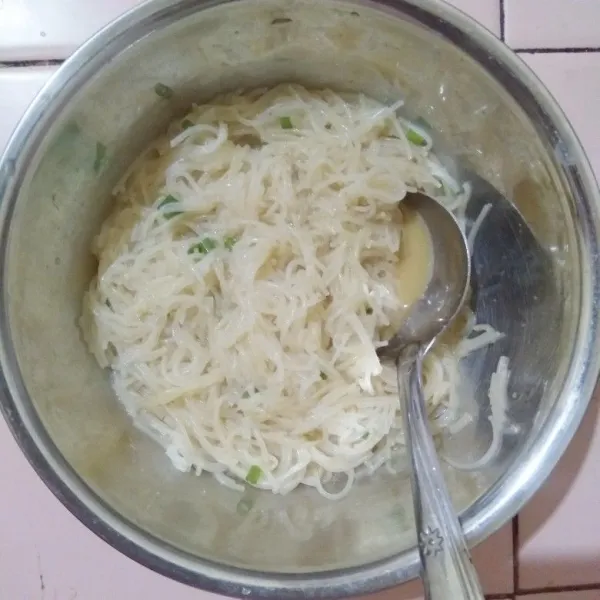 Aduk hingga tercampur rata.