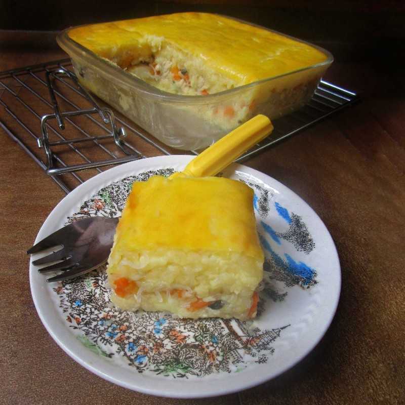 Resep Pastel Tutup Panggang Oleh Kezia Haning Cookpad