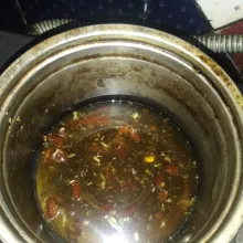 Selanjutnya buat saus. Campur gula merah, bawang putih halus, , cabe rawit halus, garam dan air. Masak hingga mendidih dan gula larut. Kemudian masukkan larutan tepung maizena. Masak hingga kuah mengental. Sajikan dengan cireng.