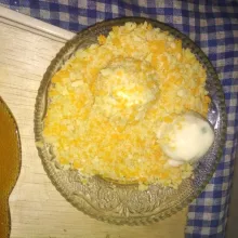 Gulingkan ke tepung panir sambil sedikit ditekan tekan.