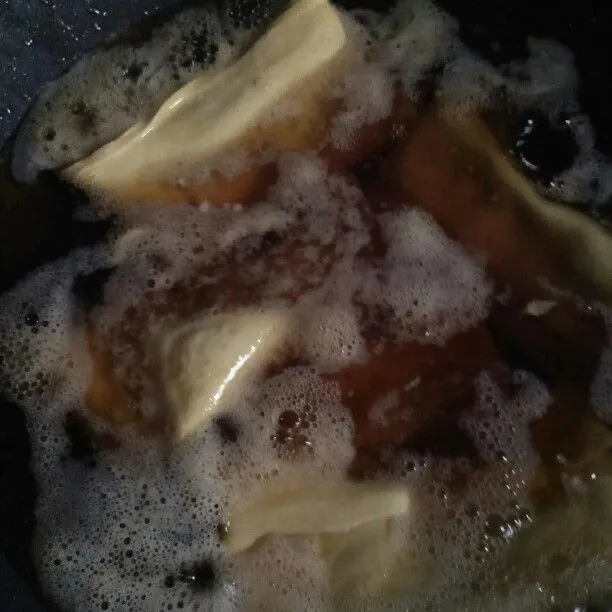 Step 8 Martabak Telur Sosis
