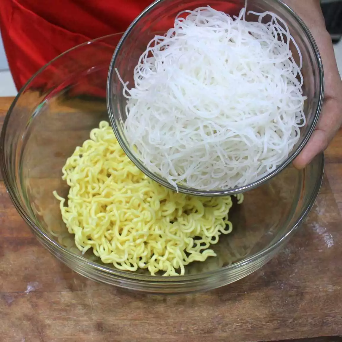 Step 1 Mie Hun Goreng Topping Seafood