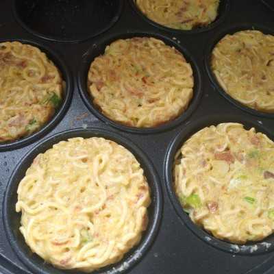 Step 6 Martabak Mie Kornet #JagoMasakMinggu6Periode2