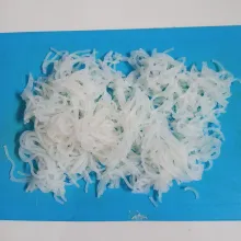 Sup Rambuta Rebus bihun sampai empuk. Angkat dan tiriskan. Kemudian potong-potong.