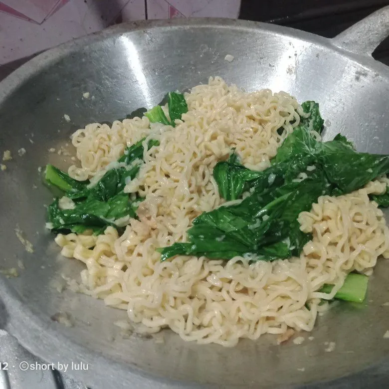 Step 7 Mie Goreng Kemiri