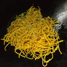 Cuci mie di dalam saringan, kemudian goreng, sisihkan.