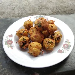 Bola Mita ( Mie dan Tahu) #JagoMasakMinggu6Periode2