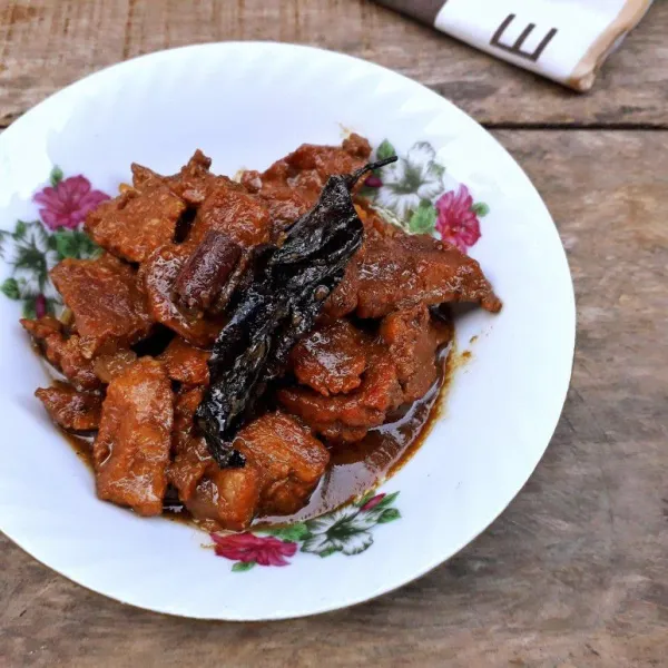 Sajikan dengan taburan bawang goreng diatasnya jika suka.