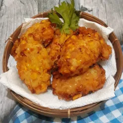 Bakwan Jagung Kelapa Parut #JagoMasakMinggu9Periode2