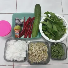 Siapkan bahan yang akan di olah.