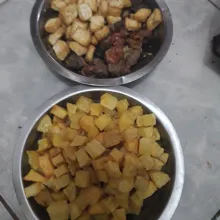 Goreng kentang, tahu & ati empela lalu sisihkan.
