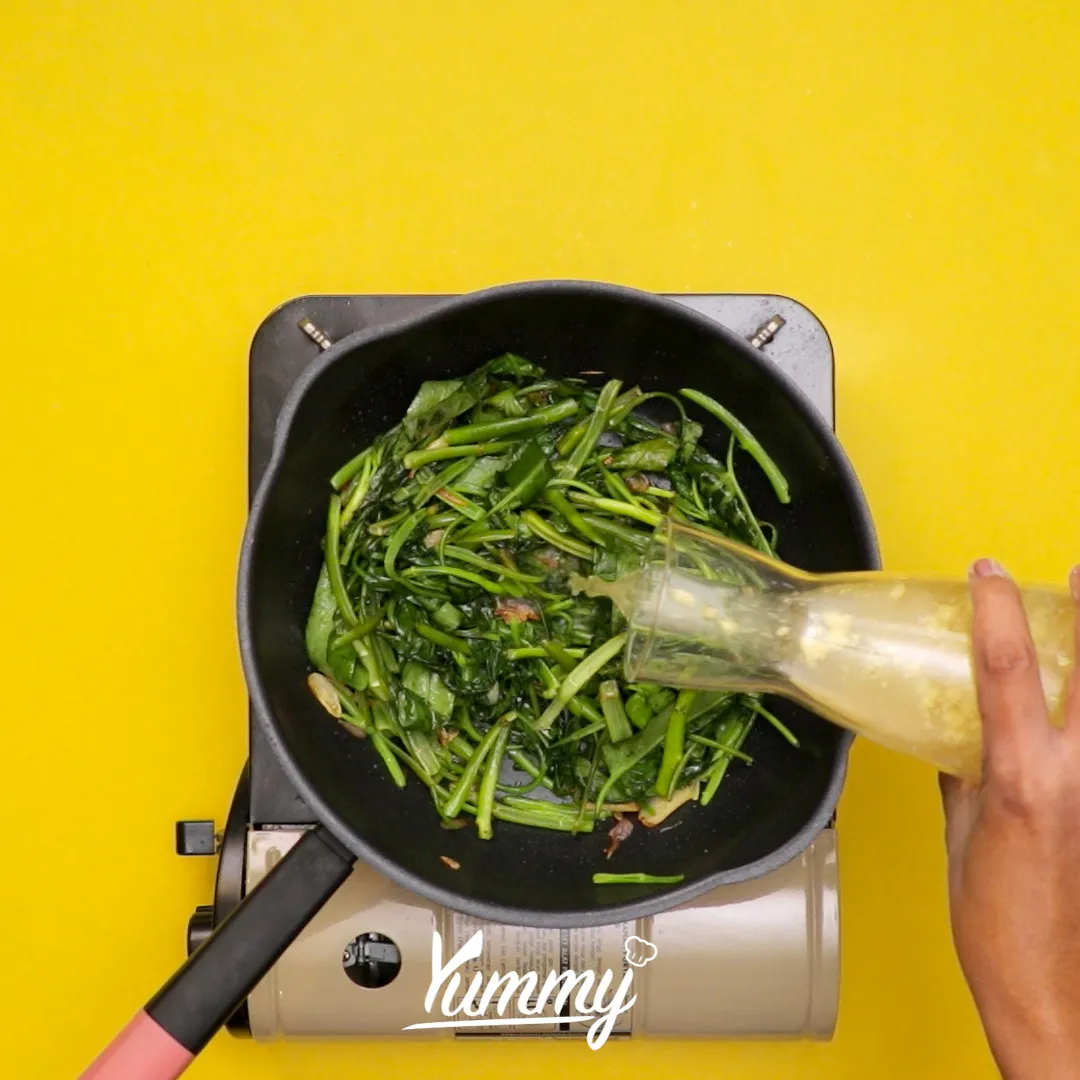 Step 4 Tumis Kangkung