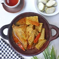 Ayam Tuyuhan Khas Rembang #JagoMasakMinggu10Periode2