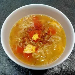 Mie Rebus Tomat Telur