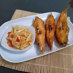 Gurame Goreng Sambal Pencit