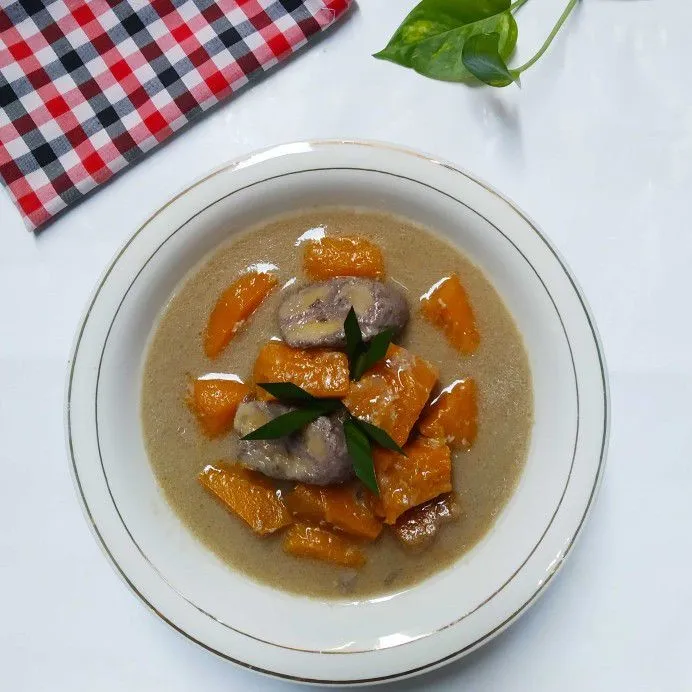 Kolak Pisang dan Labu Kuning