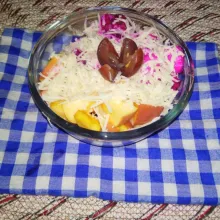 Sajikan selagi buah masih segar dan nikmat untuk di Santap.