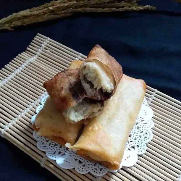 Lumpia Manis Isi Ubi Coklat #JagoMasakMinggu1Periode3