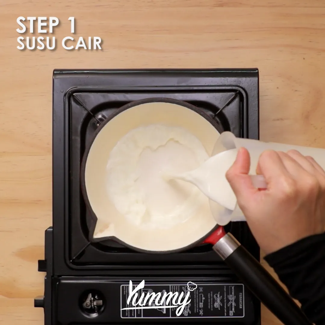 Step 1 Tips Membuat dan Menyimpan Vla Custard
