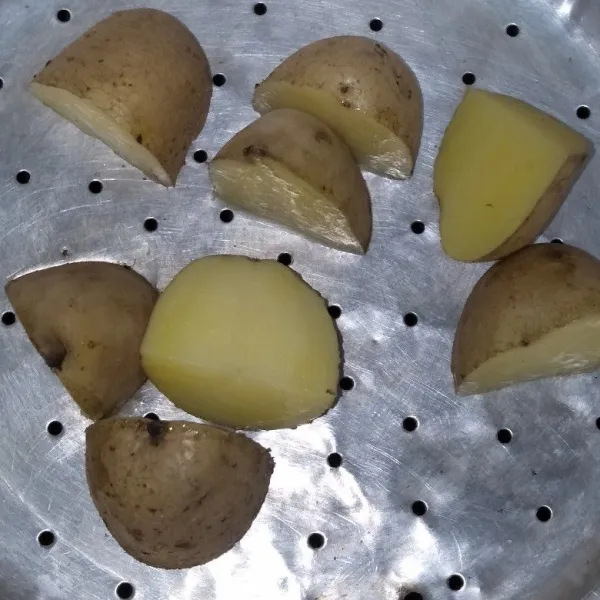 Kukus kentang 15 menit