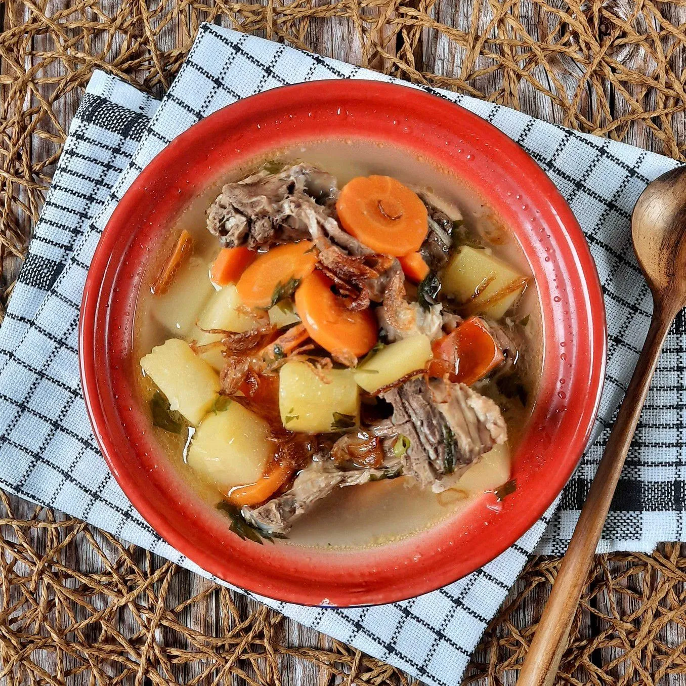 Sop Tulangan Ayam Kentang Wortel #JagoMasakMinggu1Periode3