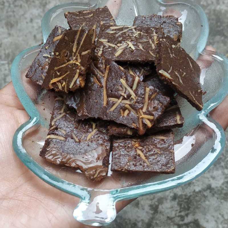 Resep Brownies Chips Sederhana Enak | Chef Indaaaahsf Resep Brownies Chips Sederhana Enak | Chef Indaaaahsf