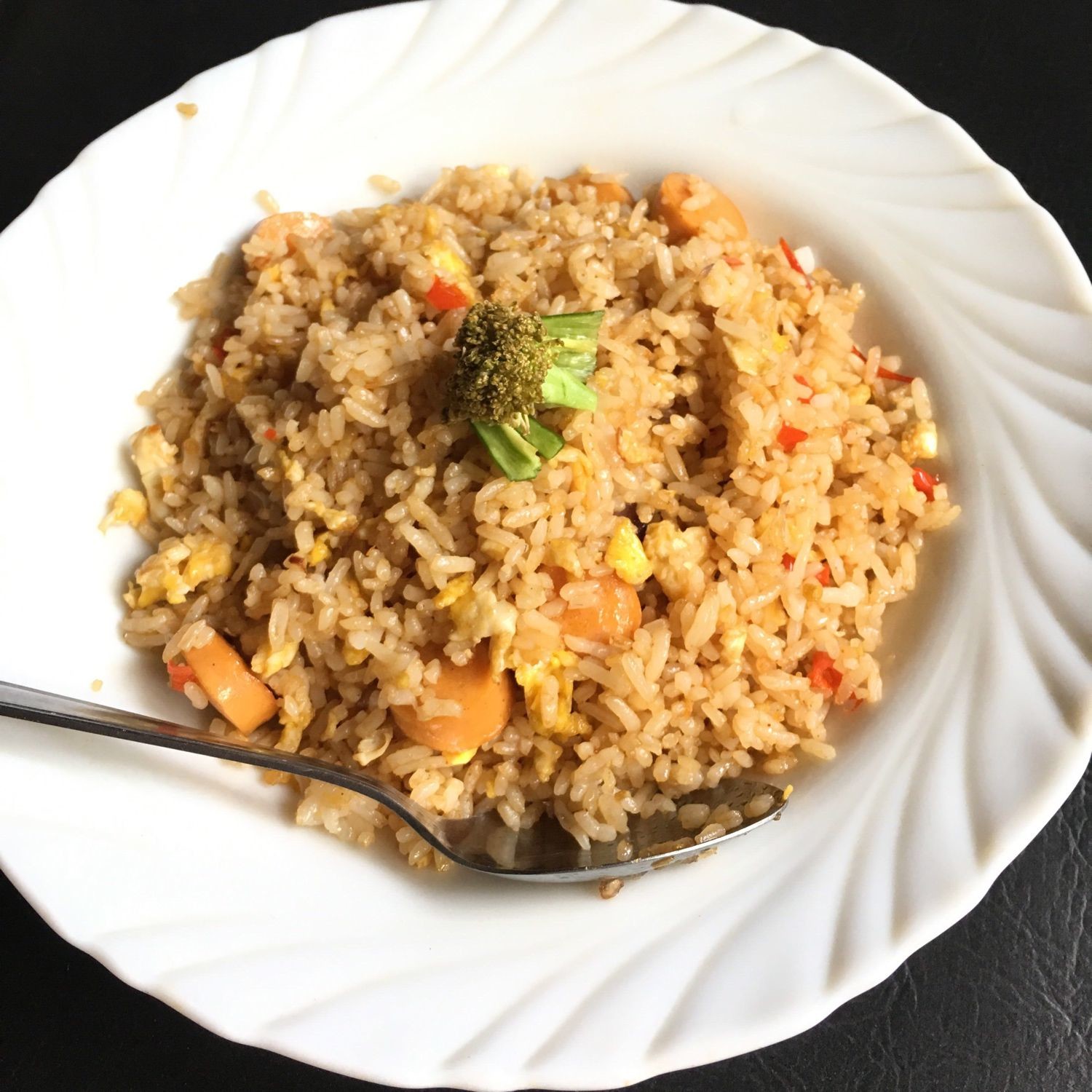 Resep Nasi Goreng Ala Rumahan Sederhana Rumahan Di Yummy App