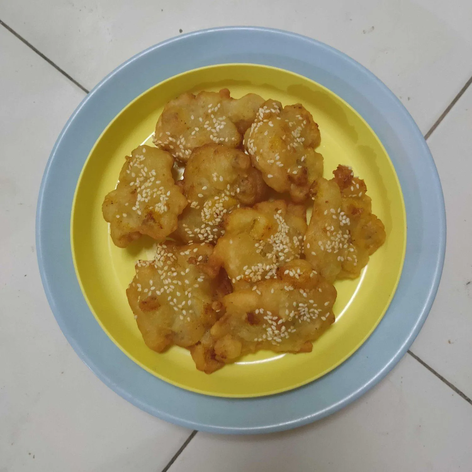 Pisang Marlin Goreng Wijen