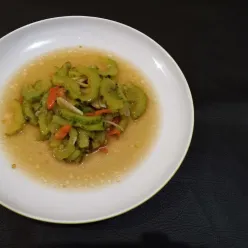 Tumis Pare Saos Tiram