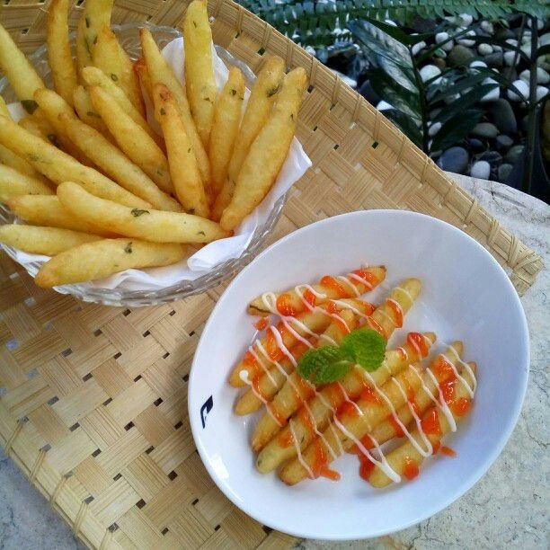 Bahan-bahan dasar untuk membuat stick kentang