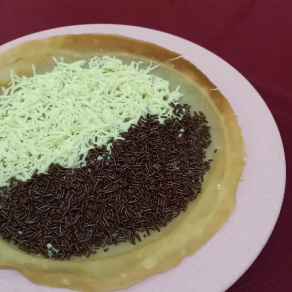 Martabak siap disajikan