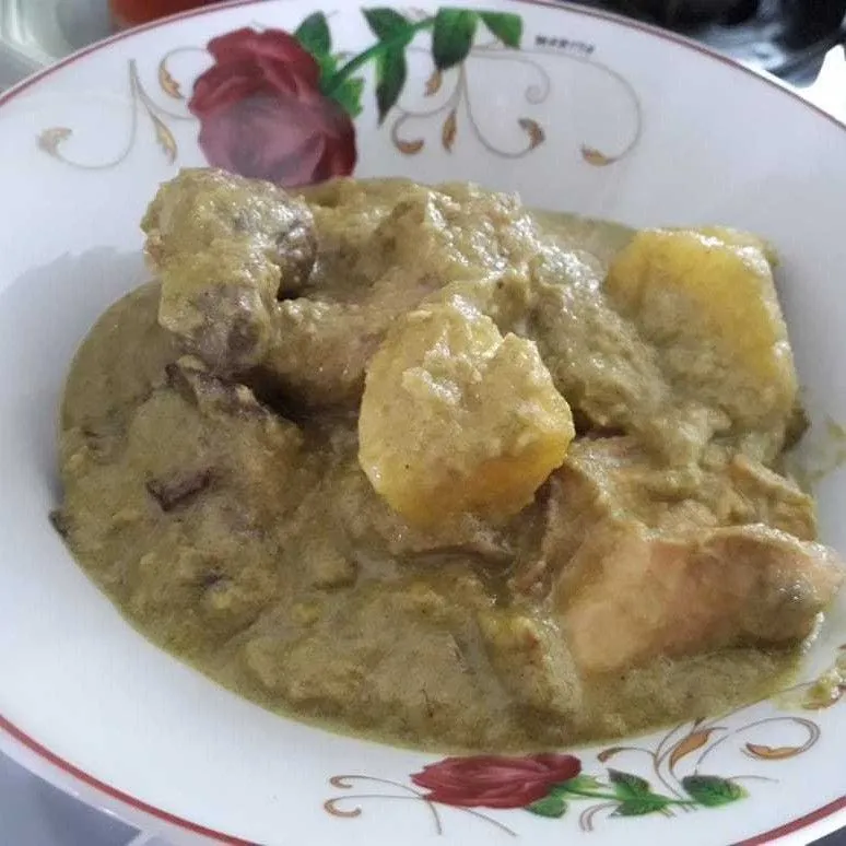 Kalio Ayam Cabe Hijau