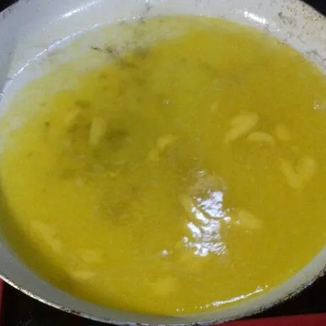 Masak hingga mendidih.