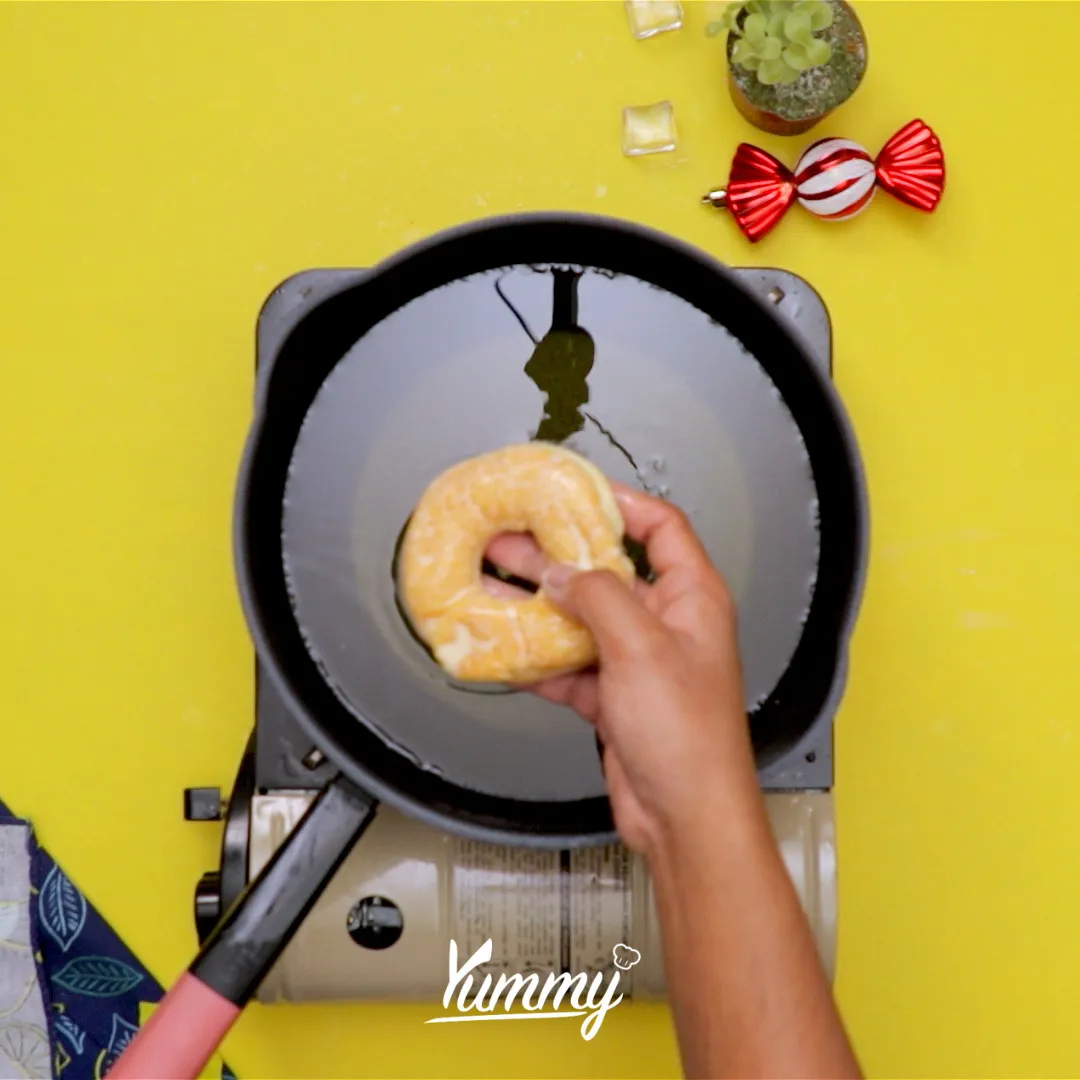 Step 4 Left Over Donat Krispi