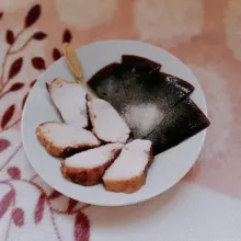 Bolu dan nurijelnya siap untuk dihidangkan.