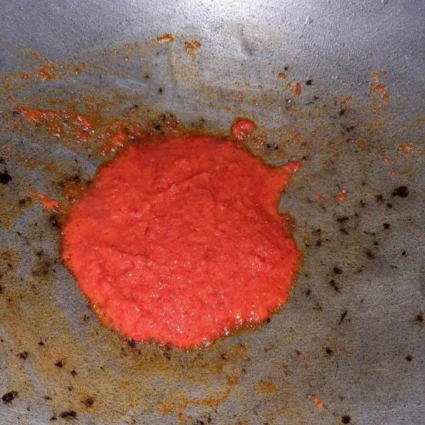 Tumis bumbu halus