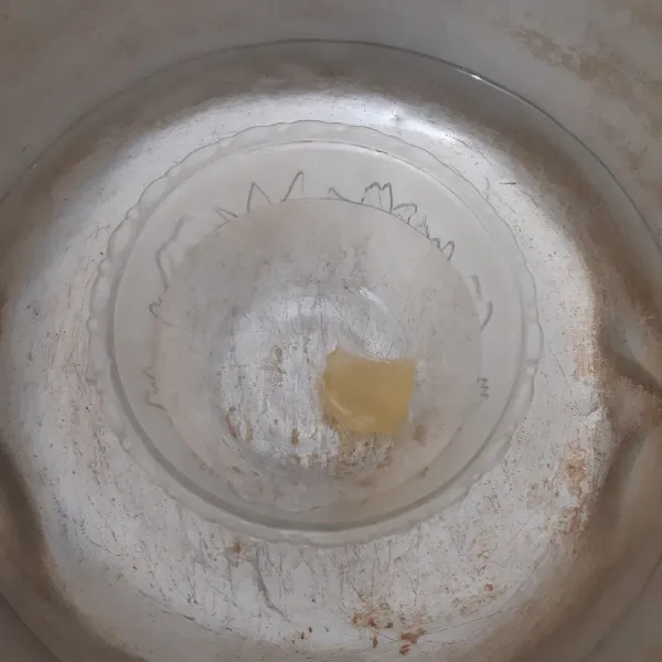 Cairkan sp dengan cara ditim.