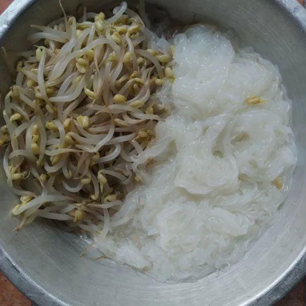 Rebus tauge dan soun, sisihkan