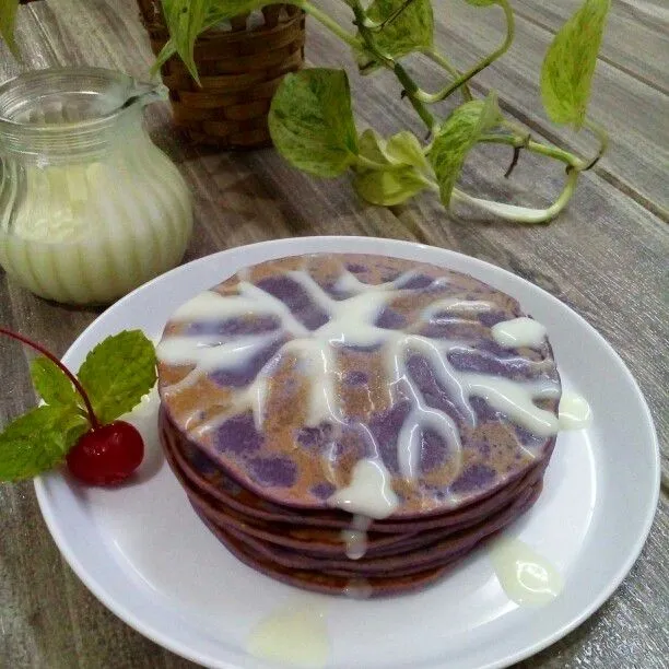 Pancake Taro Vla Vanilla