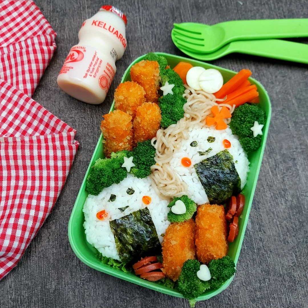 Resep Bento #JagoMasakMinggu3Periode3 Sederhana Rumahan di Yummy App