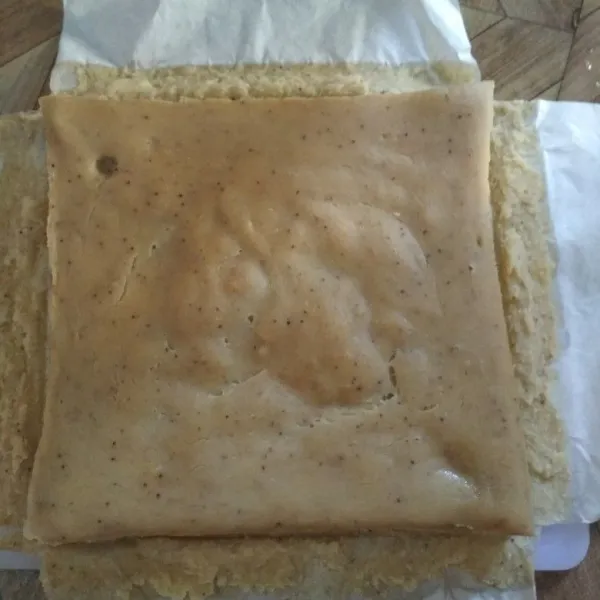 Keluarkan nugget dari kukusan, biarkan hingga suhu ruang.