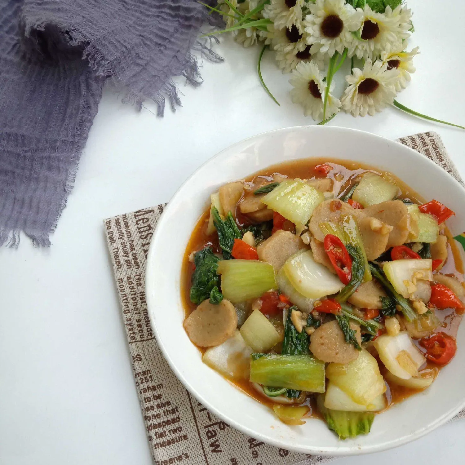 Tumis Pakcoy Bakso Pedas