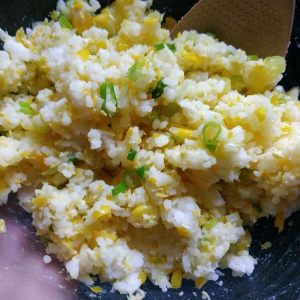 aduk hingga tercampur rata.
