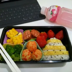 Onigiri Isi Ayam Teriyaki #JagoMasakMinggu3Periode3