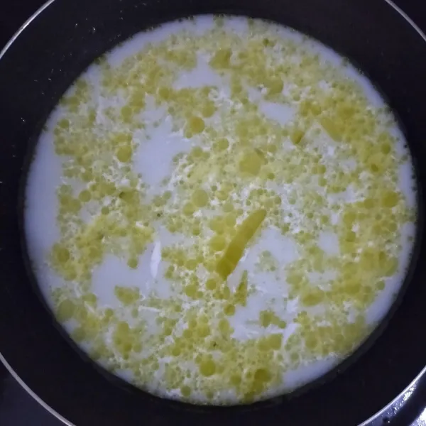 Tambahkan fiber creme.